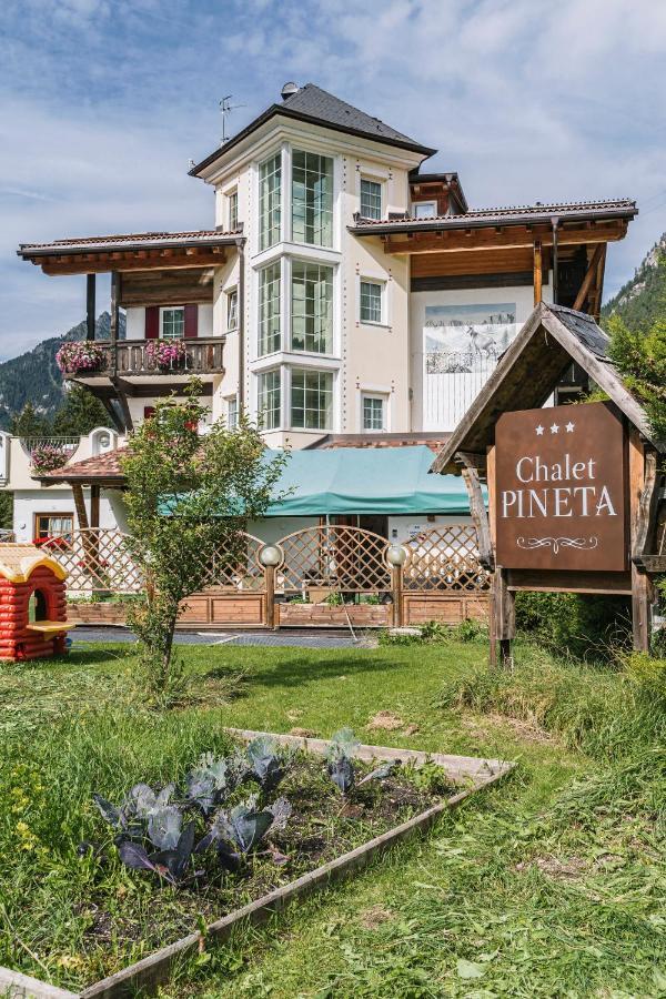 Hotel Pineta Relax Location Canazei