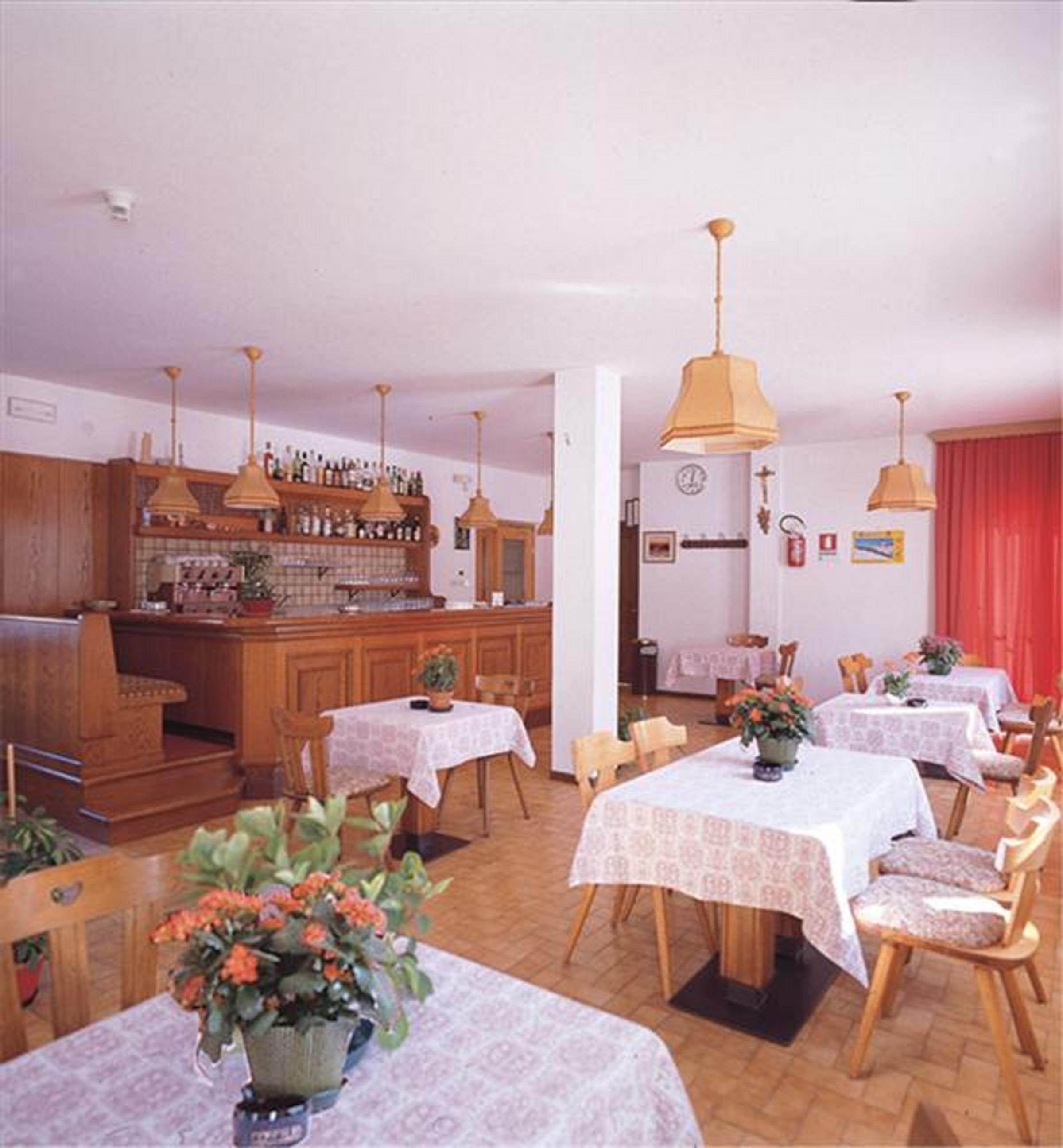 Hotel Pineta Relax Location Canazei