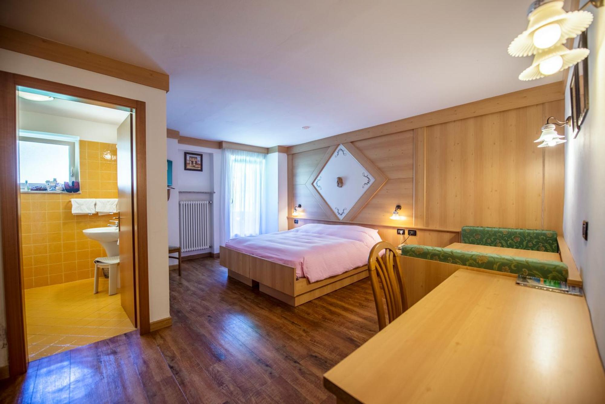 Pineta Relax Location Hotel 3*