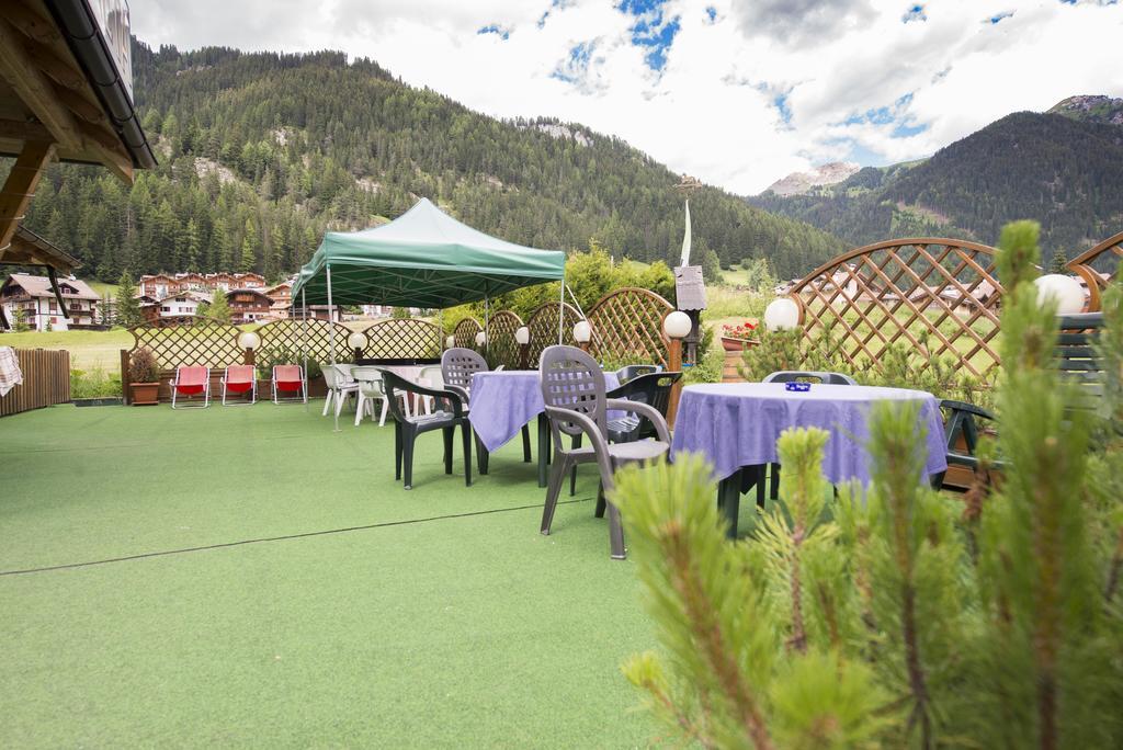 Hotel Pineta Relax Location Canazei